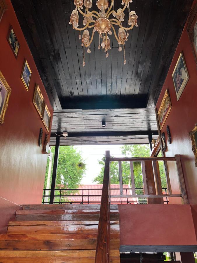 Nonthun 1 Hostel Khon Kaen Eksteriør billede