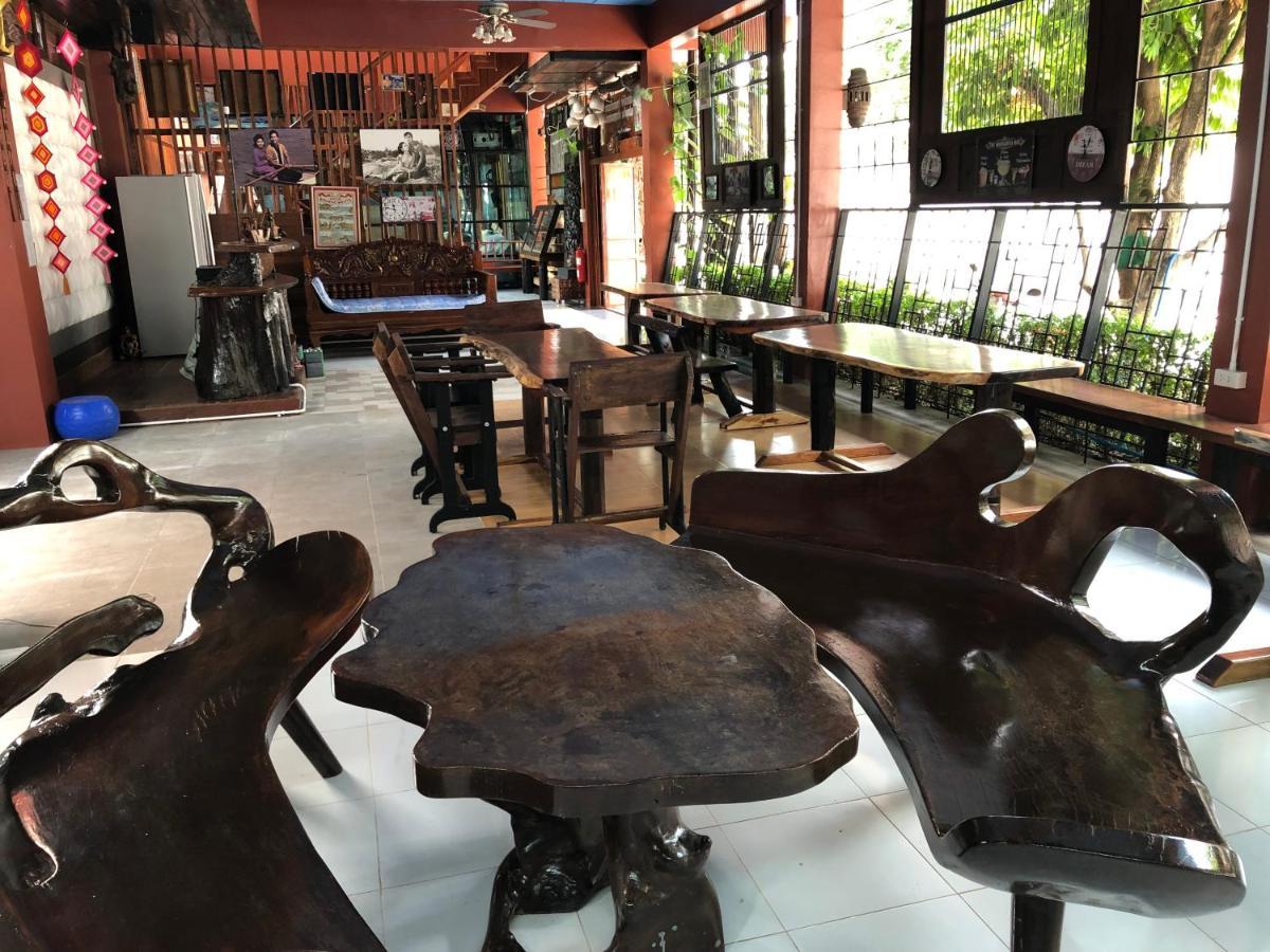 Nonthun 1 Hostel Khon Kaen Eksteriør billede