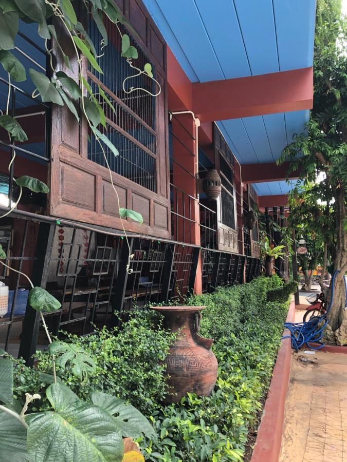 Nonthun 1 Hostel Khon Kaen Eksteriør billede