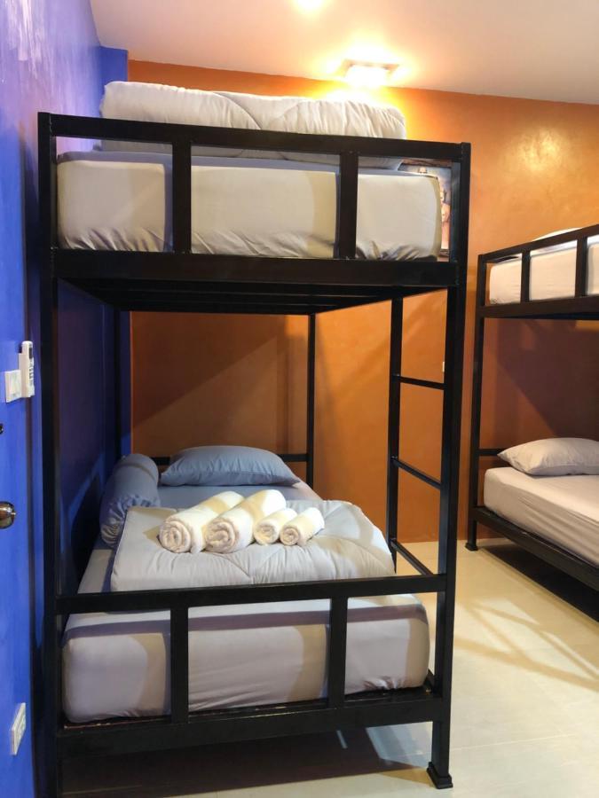 Nonthun 1 Hostel Khon Kaen Eksteriør billede